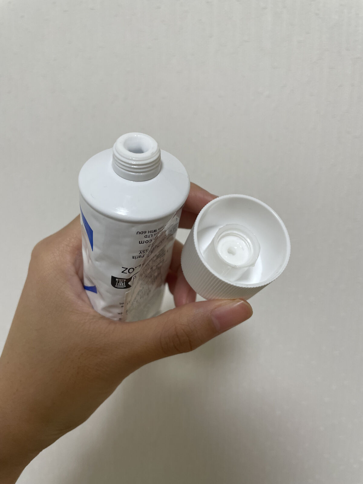 アンブリオリス モイスチャークリーム 75ml【旧】/アンブリオリス/フェイスクリームを使ったクチコミ（3枚目）