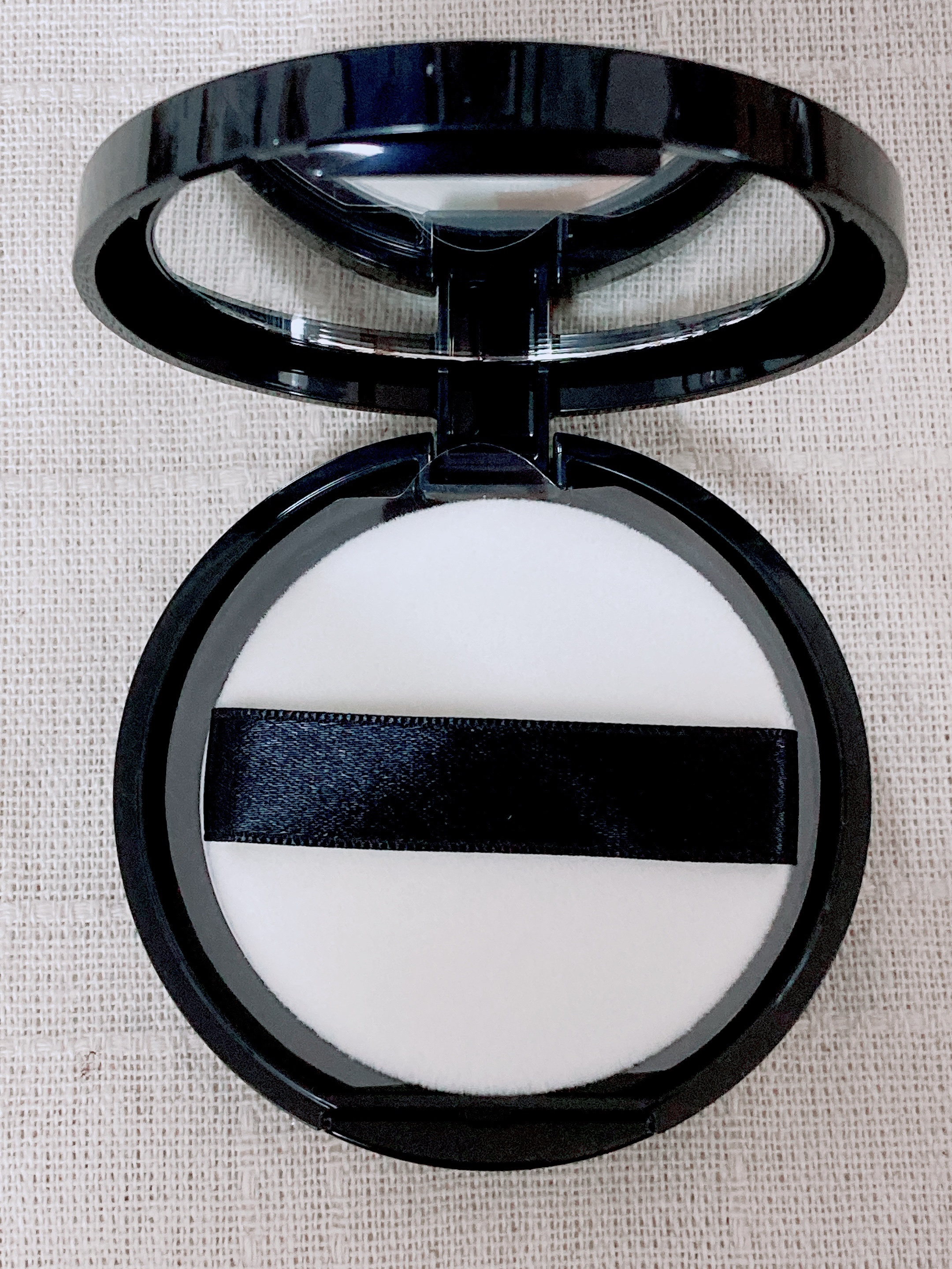 ムーンプレストブライトパウダー/KATE/プレストパウダーを使ったクチコミ（2枚目）