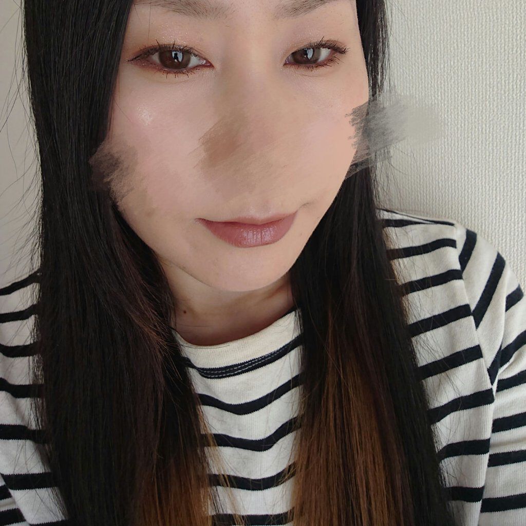 コンフォート リップオイル インテンス/CLARINS/リップグロスを使ったクチコミ（2枚目）