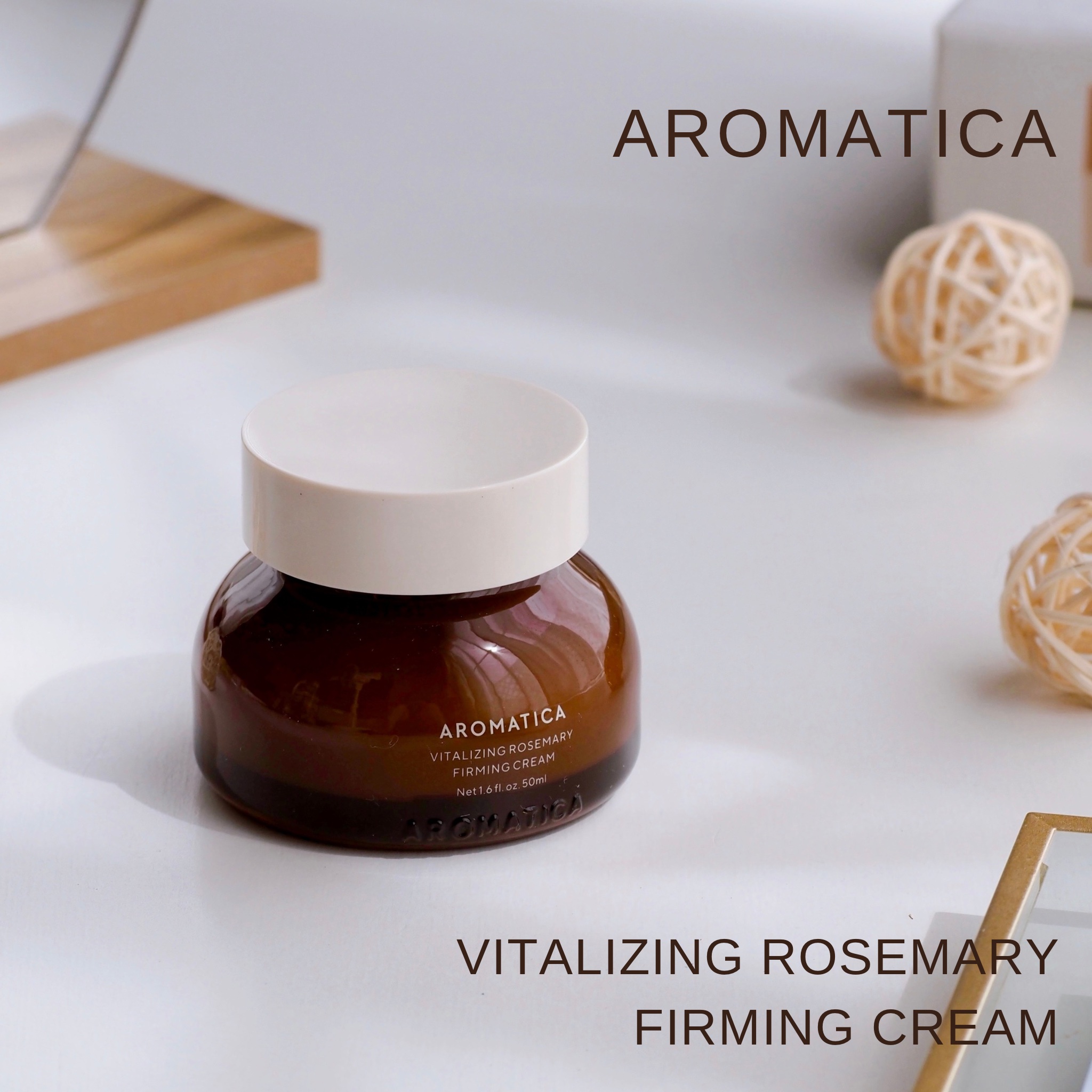 バイタライジングローズマリーファーミングクリーム/AROMATICA/フェイスクリームを使ったクチコミ（1枚目）