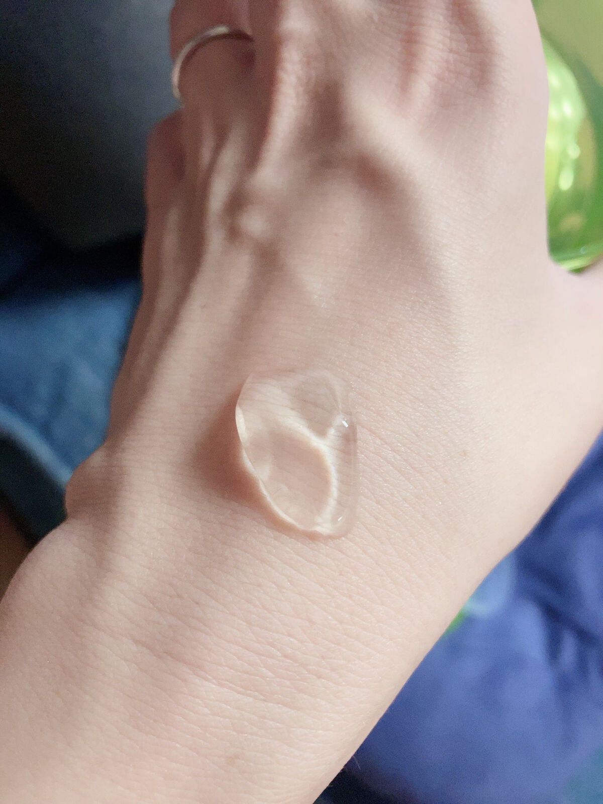 マイルド&モイスチャーアロエジェル/ネイチャーリパブリック/ボディローションを使ったクチコミ(3枚目)