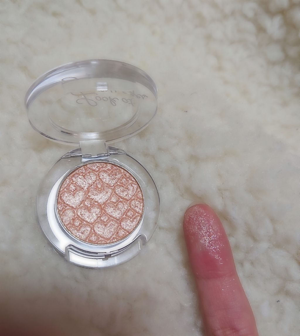 ルックアット マイアイジュエル/ETUDE/単色アイシャドウを使ったクチコミ(2枚目)