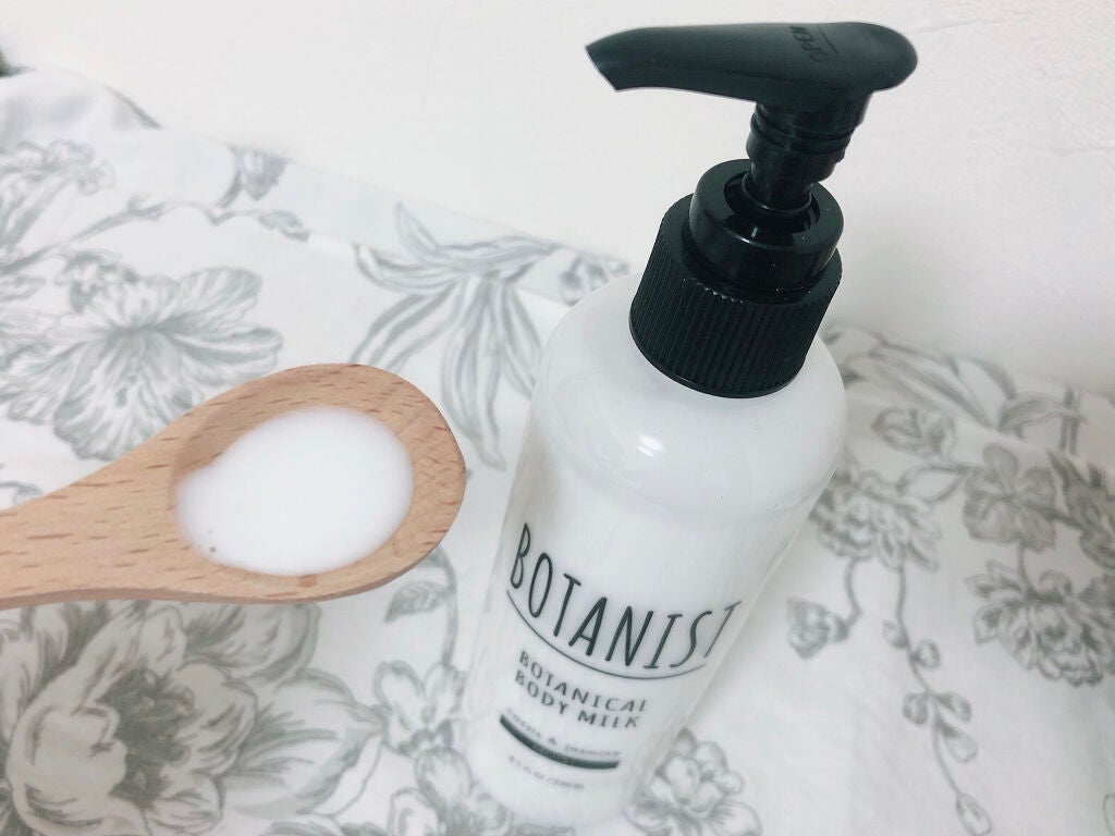ボタニカルボディーミルク(モイスト)/BOTANIST/ボディミルクを使ったクチコミ(2枚目)