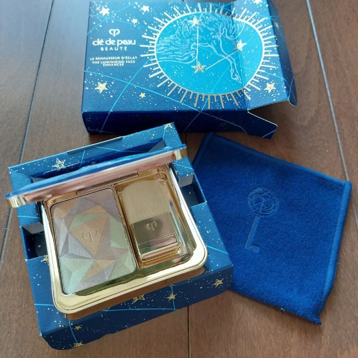 ル・レオスールデクラ /クレ・ド・ポー ボーテ/パウダーハイライトを使ったクチコミ(4枚目)