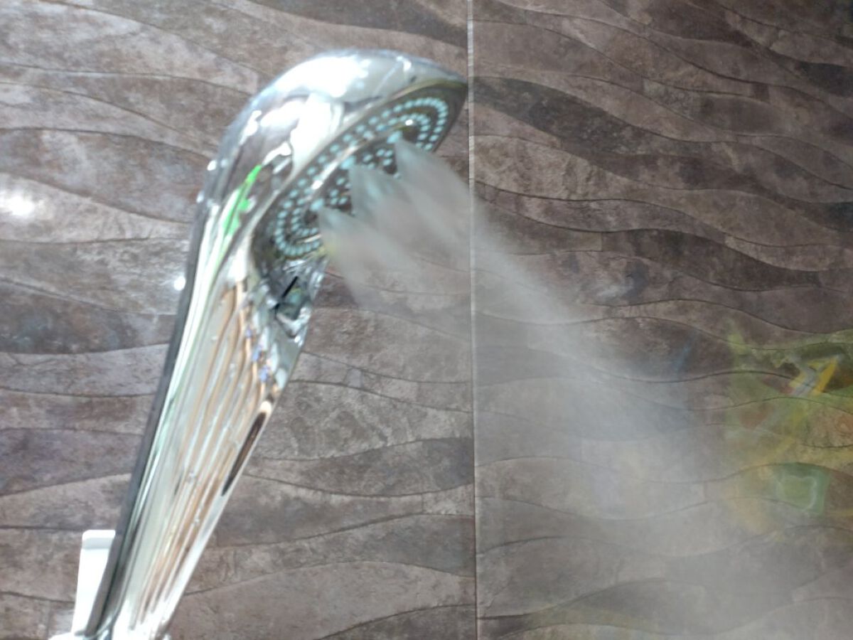 リファ ファインバブルS｜ReFaの口コミ - 水色の箱にシルバーの