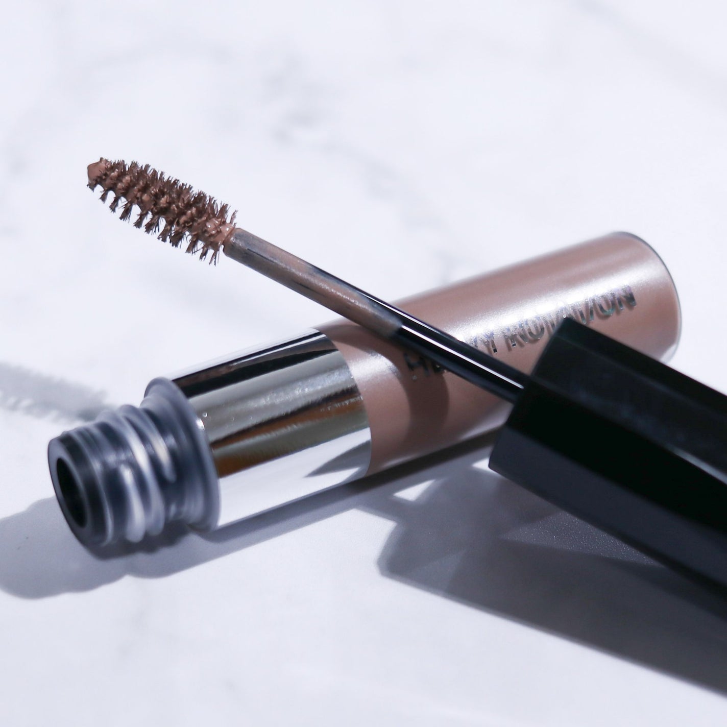 ヘビーローテーション カラーリングアイブロウEX/ヘビーローテーション/眉マスカラを使ったクチコミ(2枚目)