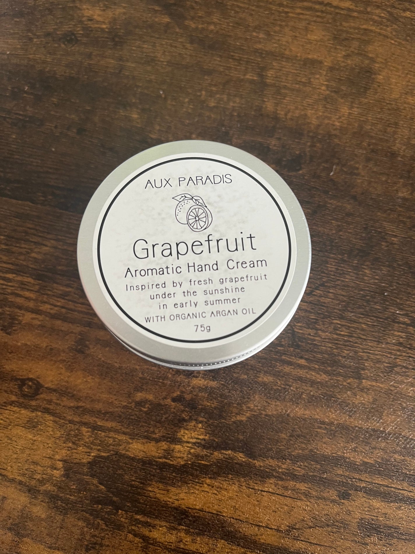 アロマティック ハンドクリーム #09 Grapefruit/AUX PARADIS/ハンドクリームを使ったクチコミ(1枚目)