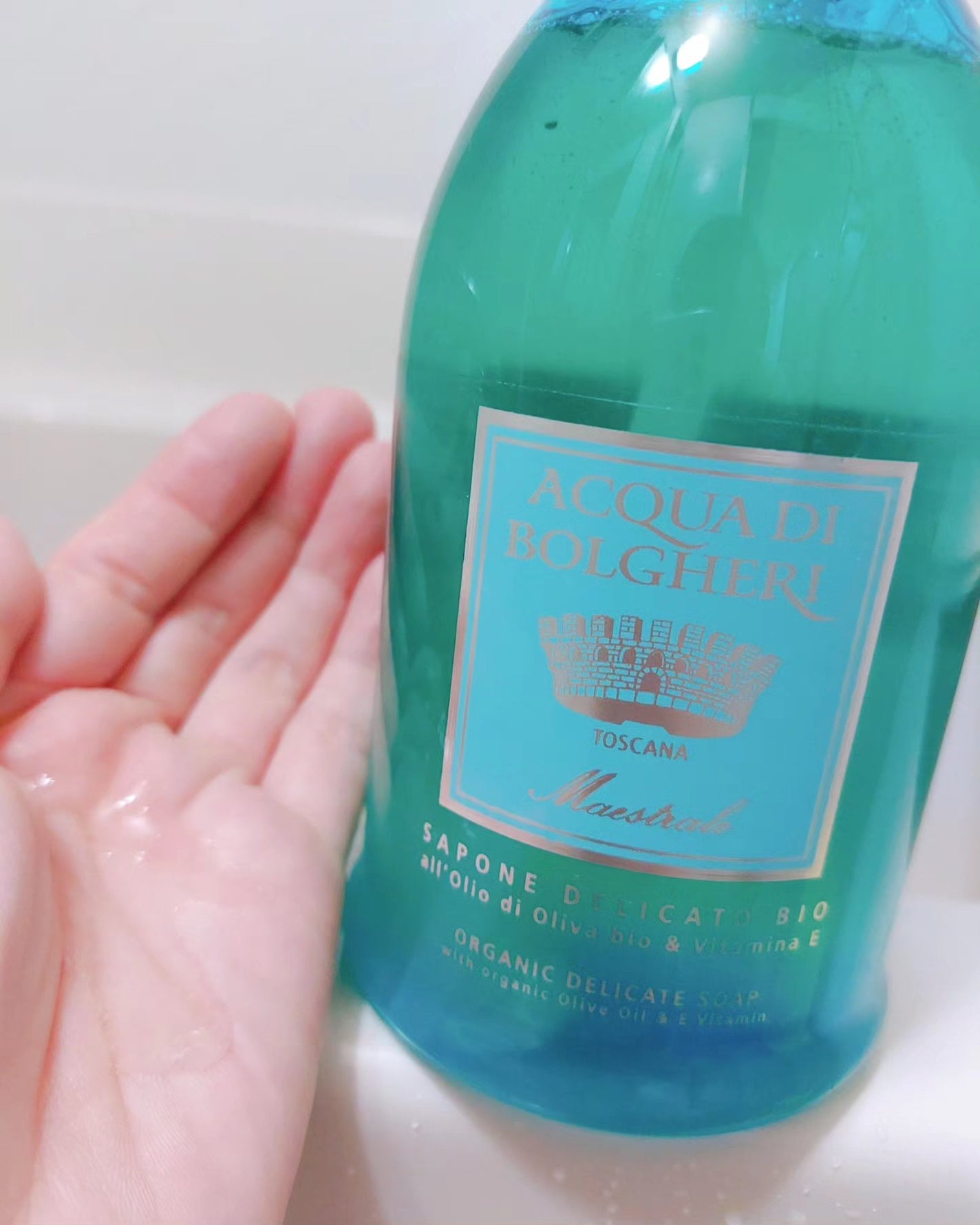 アクアディボルゲリ ゴールド ハンドフェイスソープ/DR.TAFFI (ドクター タッフィ)/ボディソープを使ったクチコミ(2枚目)