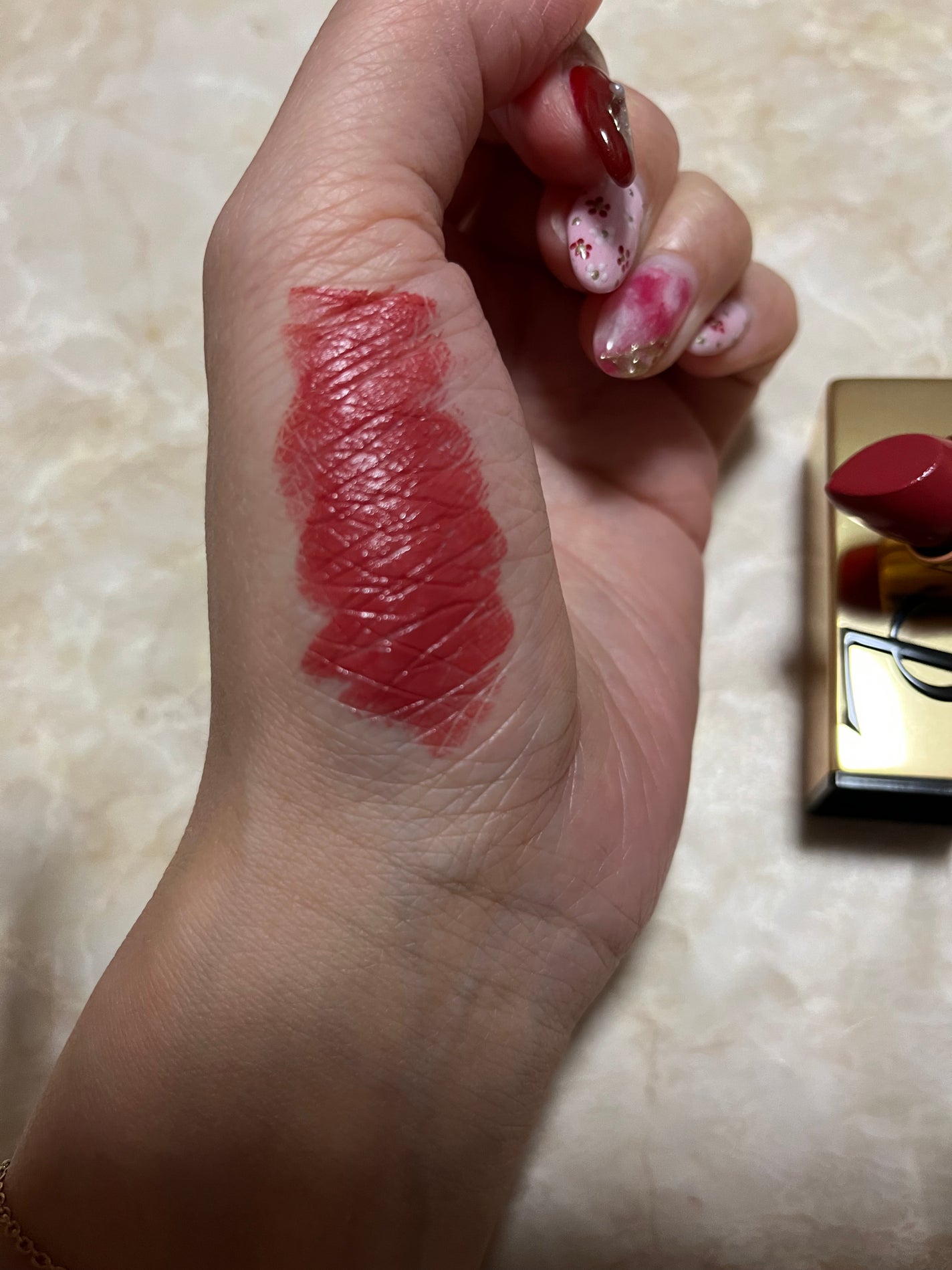 ルージュ ピュールクチュール/YVES SAINT LAURENT BEAUTE/口紅を使ったクチコミ(3枚目)