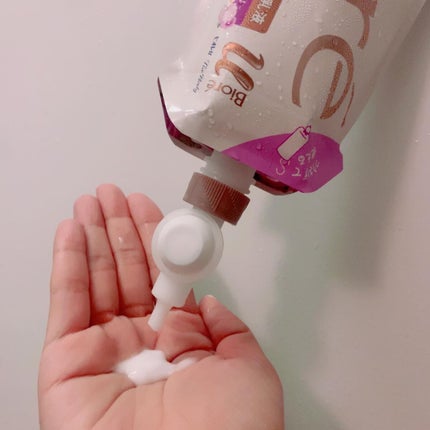 ザ ボディ ぬれた肌に使うボディ乳液 エアリーブーケの香り/ビオレu/ボディミルクを使ったクチコミ(5枚目)