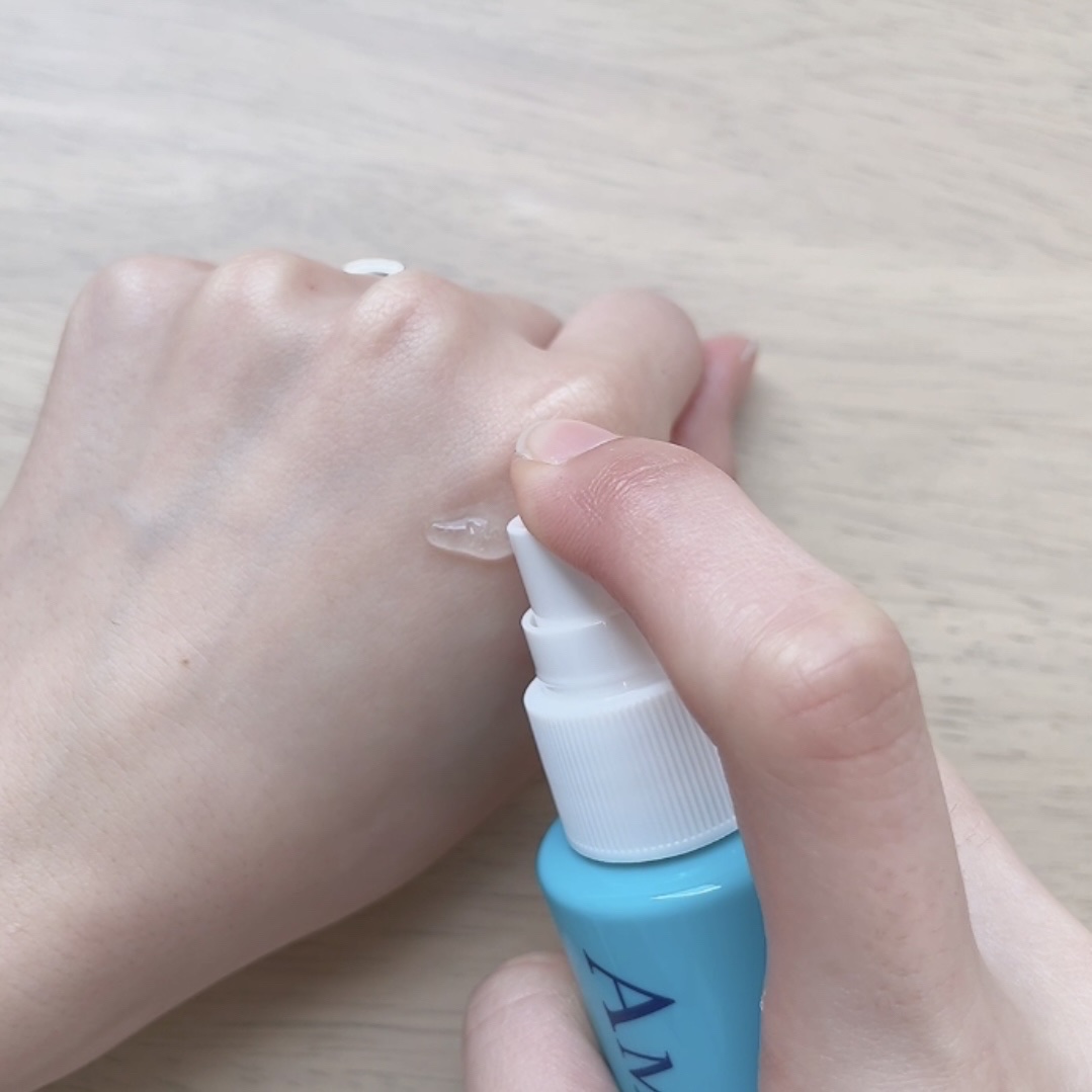 花印(ハナジルシ) 保湿補水スキンエッセンスのクチコミ「肌にハリとツヤ
みずみずしい透明感のあるお肌に導く𓂃𓂂🍃

.˚⊹⁺‧┈┈┈┈┈┈┈┈┈┈┈┈.....」（3枚目）