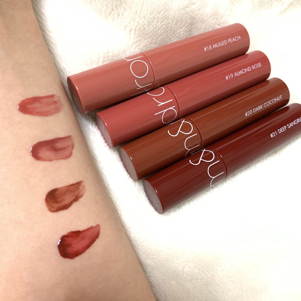 ジューシーラスティングティント/rom&nd/リップティントを使ったクチコミ（2枚目）