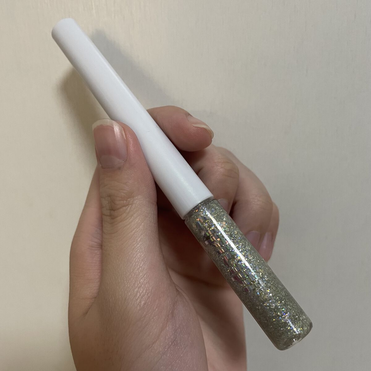 グリッター イルミネーションライナー R 05オーロラシャワー/CipiCipi/リキッドアイライナーを使ったクチコミ（2枚目）