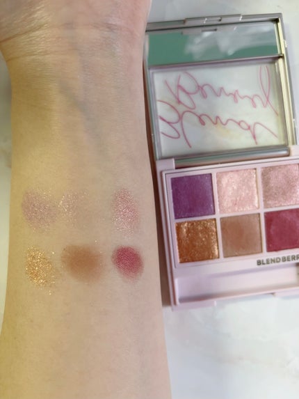 オーラクリエイション 004 プラム&メタリックウォーム/BLEND BERRY/アイシャドウパレットの画像