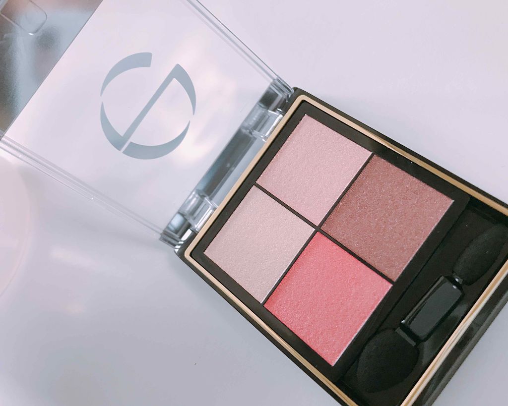 リアルクローズシャドウ/excel/アイシャドウパレットを使ったクチコミ(2枚目)