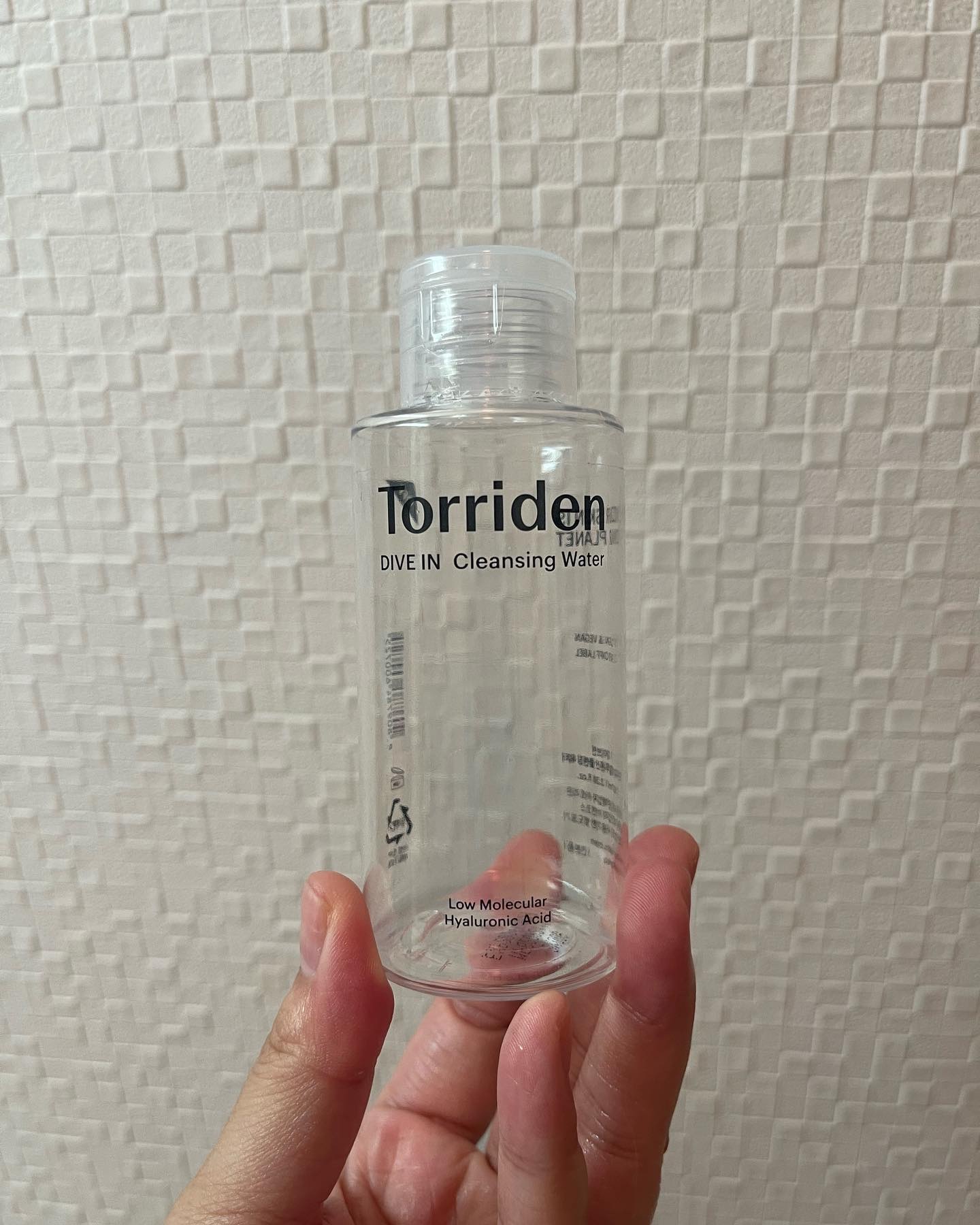 Torriden ダイブイン クレンジングウォーターのクチコミ「使い切り
トリデン
ダイブインクレンジングウォーター（100ml）

楽天オリヤン半額購入の企.....」（1枚目）