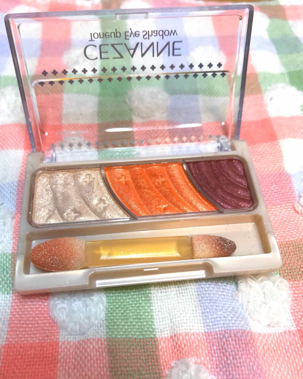 トーンアップアイシャドウ/CEZANNE/アイシャドウパレットを使ったクチコミ（2枚目）