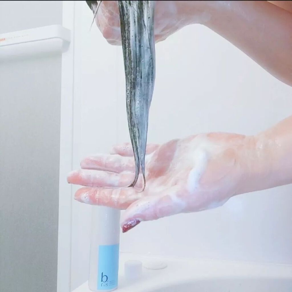 オーガニックスパークリングシャンプー/b.ris/市販シャンプーを使ったクチコミ(4枚目)