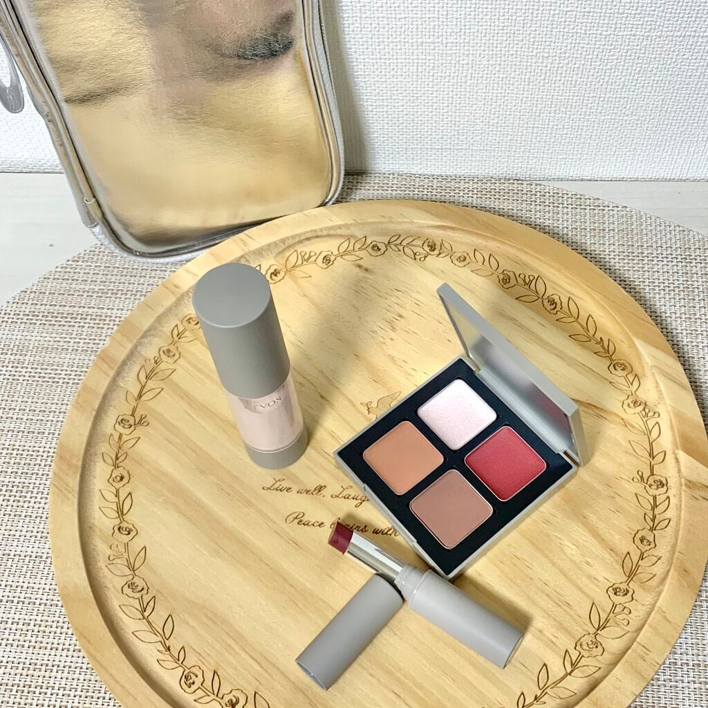 クリスマスコフレ 2021/エトヴォス/メイクアップキットを使ったクチコミ(2枚目)