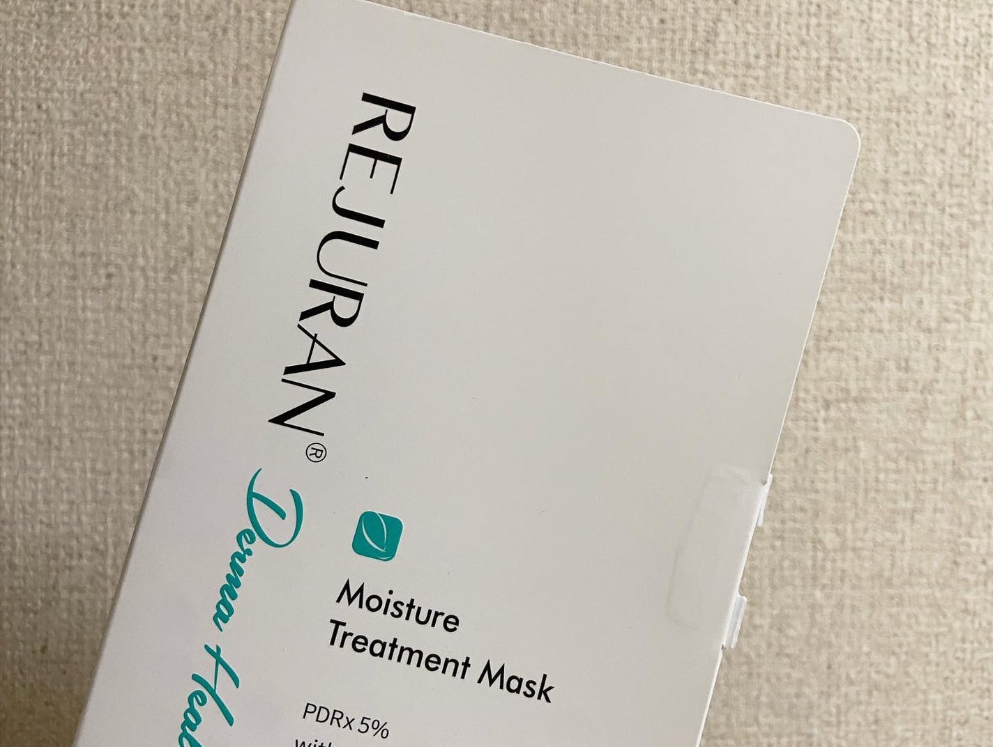 REJURAN モイスチャートリートメントマスク(23ml×5枚入り)/REJURAN COSMETICS/シートマスク・パックを使ったクチコミ(4枚目)