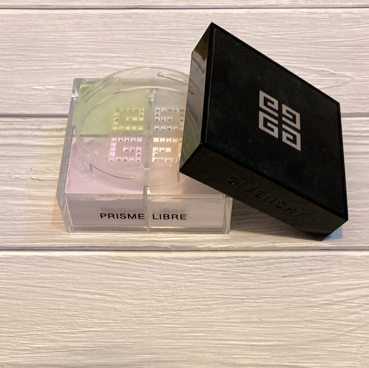 プリズム・リーブル/GIVENCHY/ルースパウダーを使ったクチコミ(1枚目)