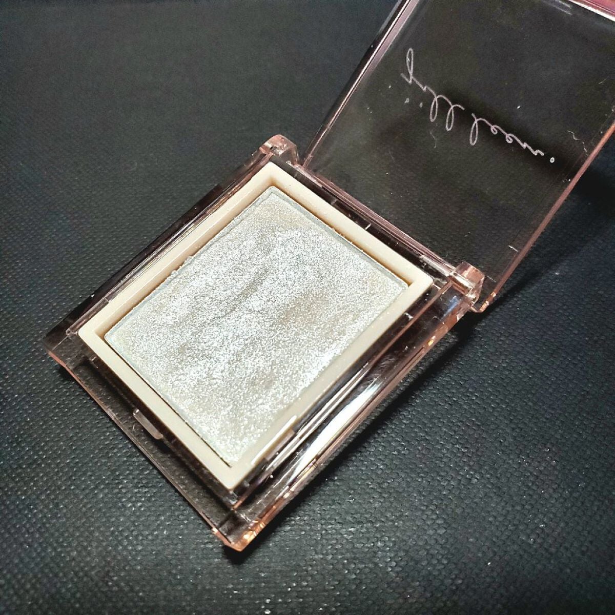 jill leen. シングルムースアイシャドウ/jill leen./単色アイシャドウを使ったクチコミ(2枚目)