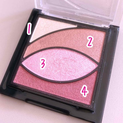 UR GLAM VELVET EYE COLOR PALETTE/U R GLAM/アイシャドウパレットを使ったクチコミ(2枚目)