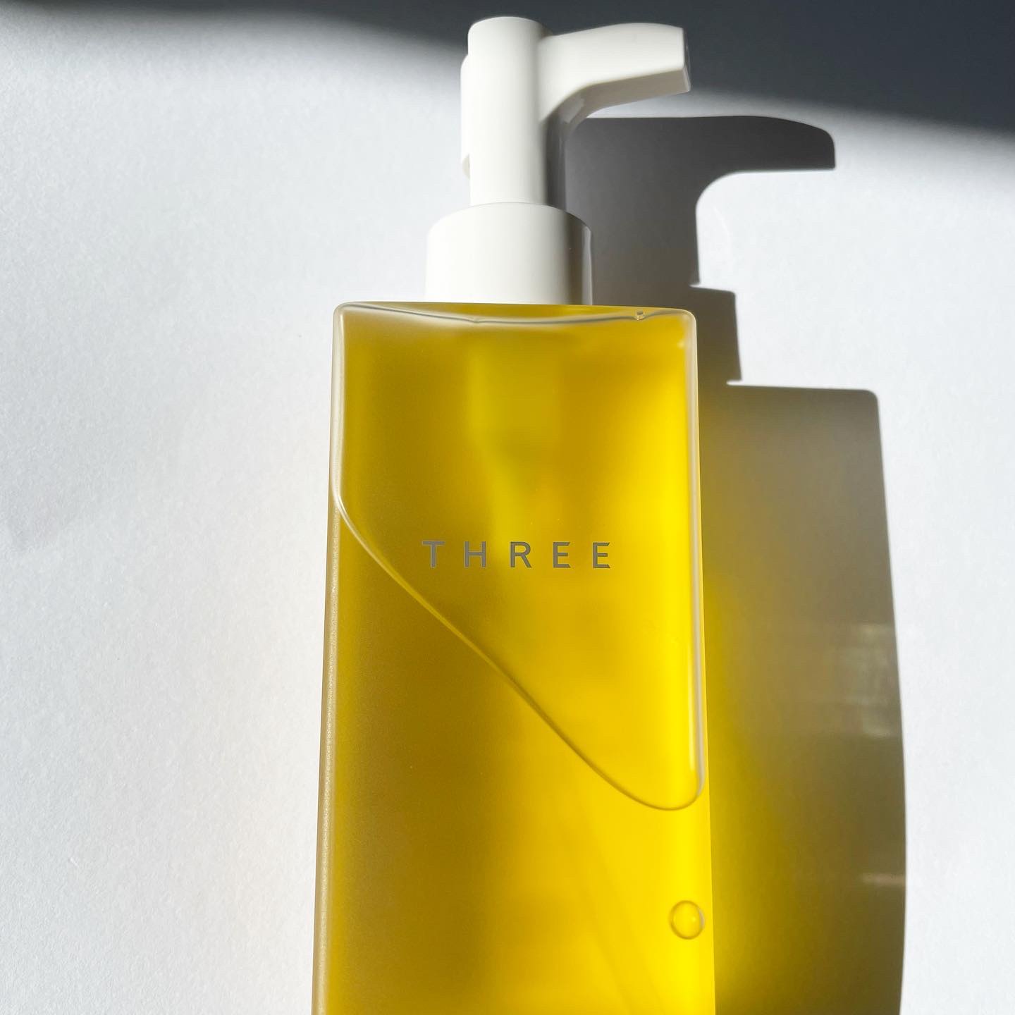 バランシング クレンジング オイル R/THREE/オイルクレンジングを使ったクチコミ（2枚目）