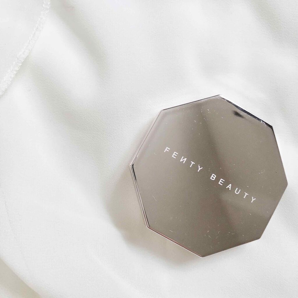 DIAMOND BOMB/FENTY BEAUTY BY RIHANNA/パウダーハイライトを使ったクチコミ(3枚目)