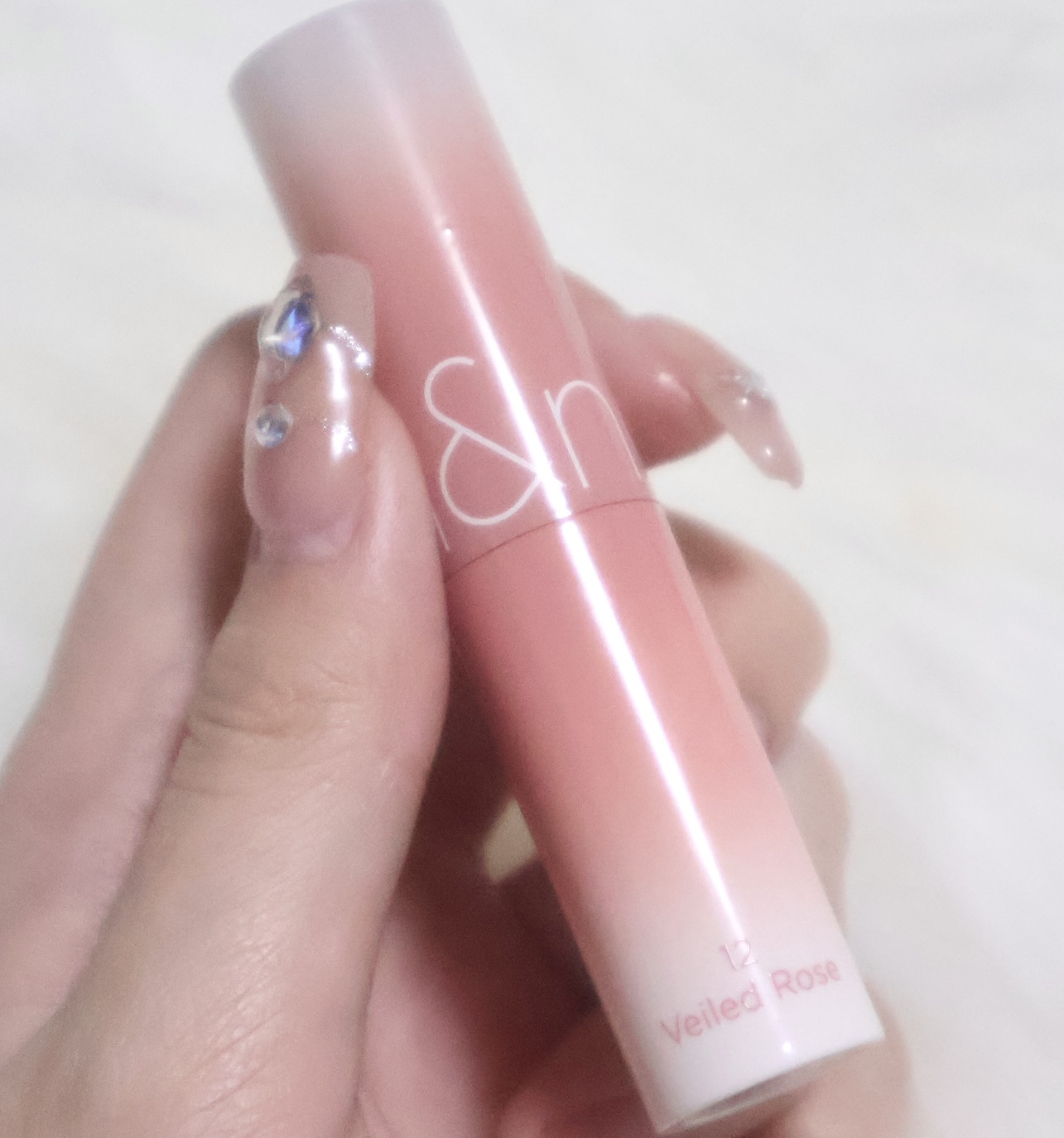 グラスティングメルティングバーム/rom&nd/リップバームを使ったクチコミ（2枚目）