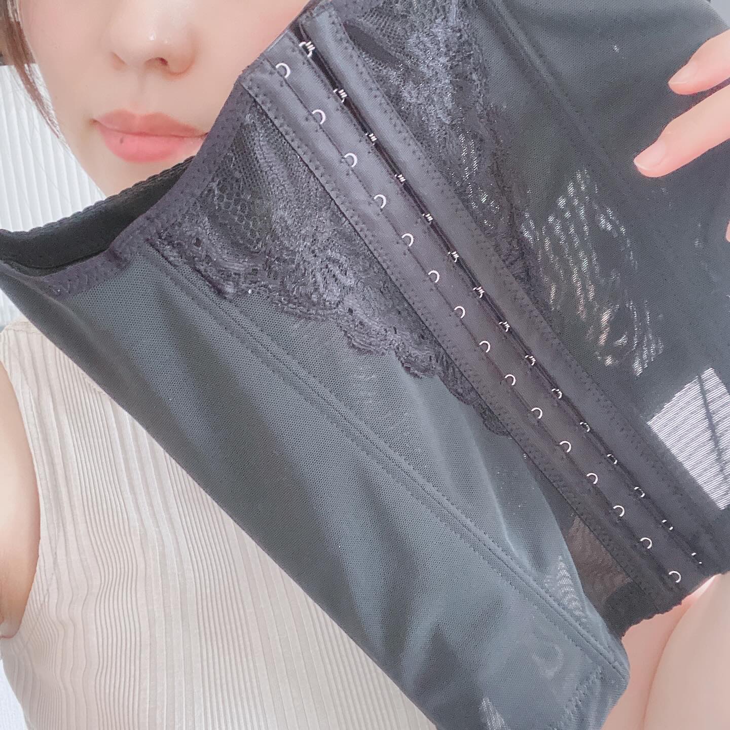 slim corset/DOLLY STYLE/ボディグッズを使ったクチコミ（1枚目）