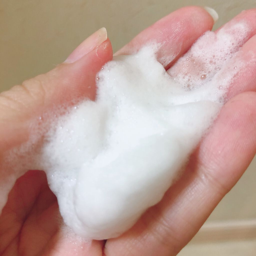 ふんわりもちもち泡洗顔/クラウディア・ジャンセン/泡洗顔を使ったクチコミ（2枚目）