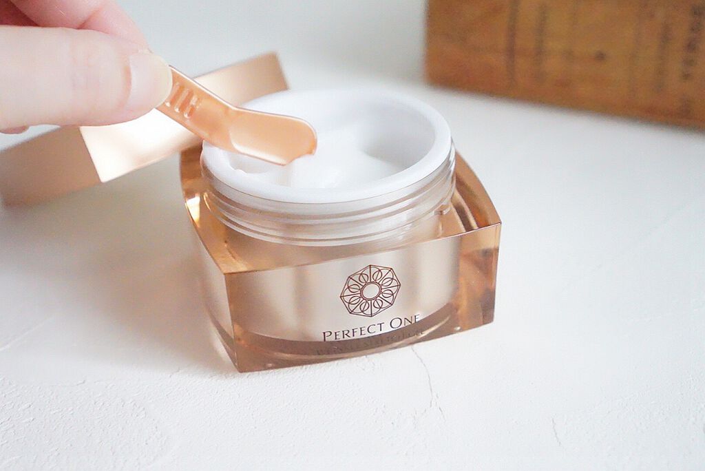 パーフェクトワン 薬用リンクルストレッチジェル/パーフェクトワン/オールインワン化粧品を使ったクチコミ（2枚目）