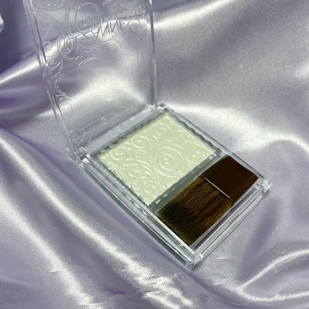 パールグロウハイライト/CEZANNE/パウダーハイライトを使ったクチコミ(2枚目)