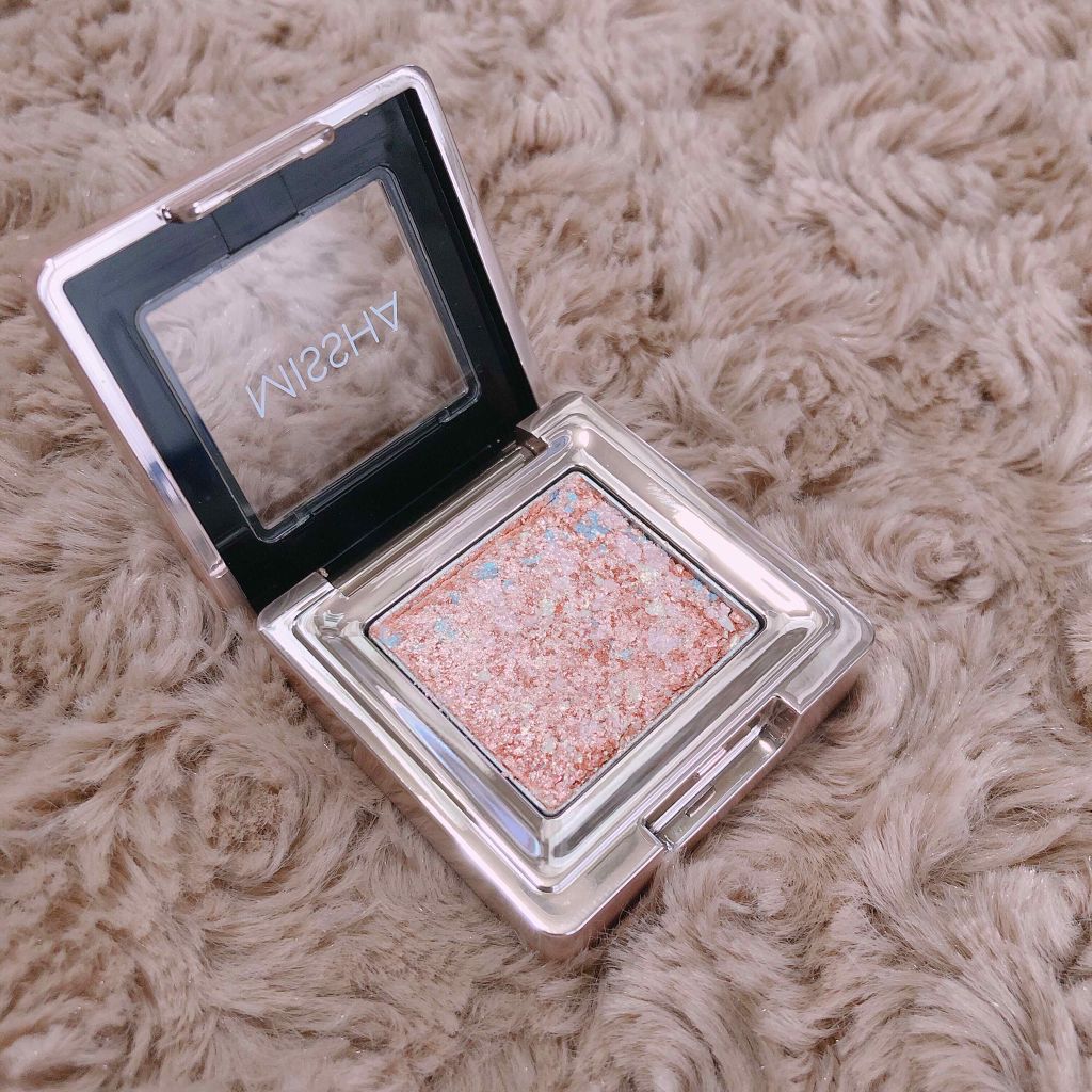 グリッタープリズム シャドウ/MISSHA/グリッターを使ったクチコミ(1枚目)