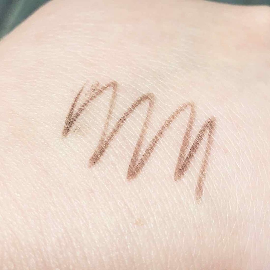 「密着アイライナー」クリームペンシル/デジャヴュ/ペンシルアイライナーを使ったクチコミ（2枚目）