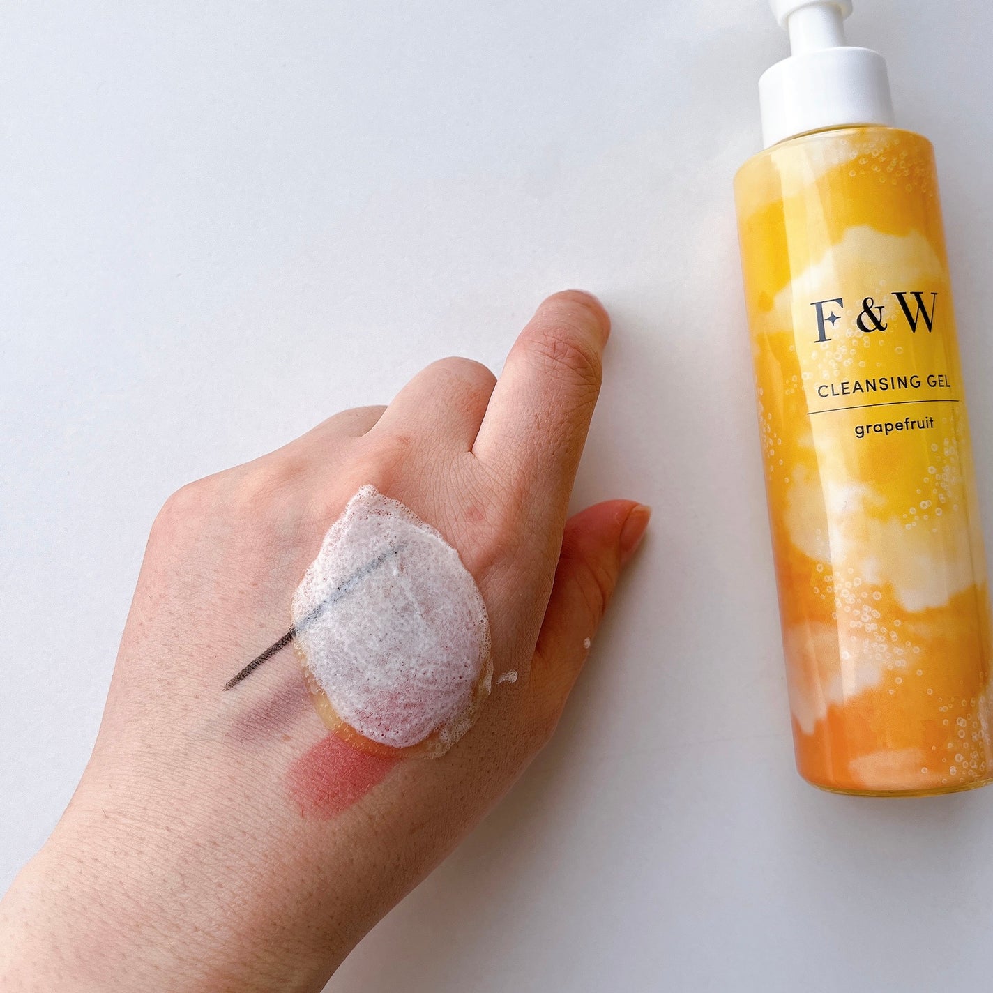 けっぴー♡フォロバ100 on LIPS 「𓆸最近使いはじめたクレンジング🧴F&W「泡クレンジングCP..」(4枚目)