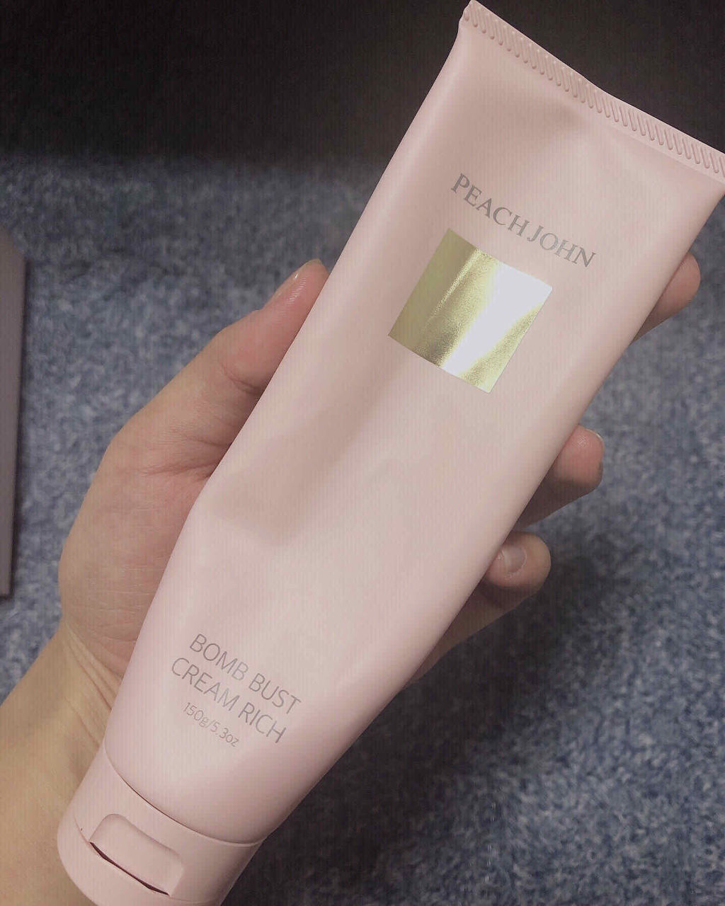 ボムバストクリーム　リッチ/PEACH JOHN/バスト・ヒップケアを使ったクチコミ（2枚目）