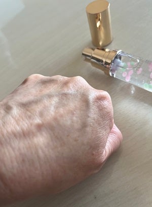 レチノール×シカ バウンスボールセラム/LIALUSTER/美容液を使ったクチコミ(4枚目)