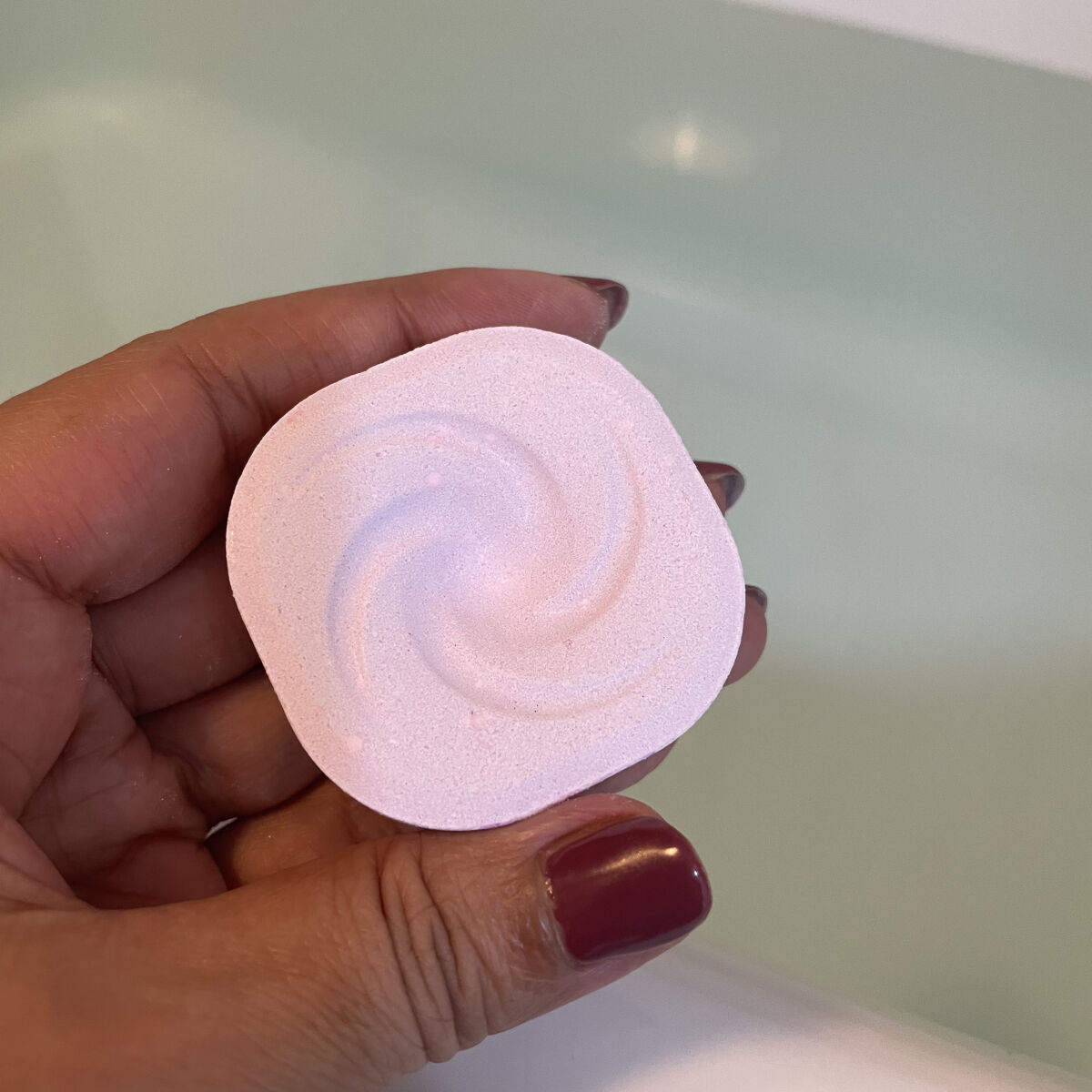 お風呂で楽しむ物語の世界　人魚姫/バブ/炭酸系入浴剤を使ったクチコミ（2枚目）