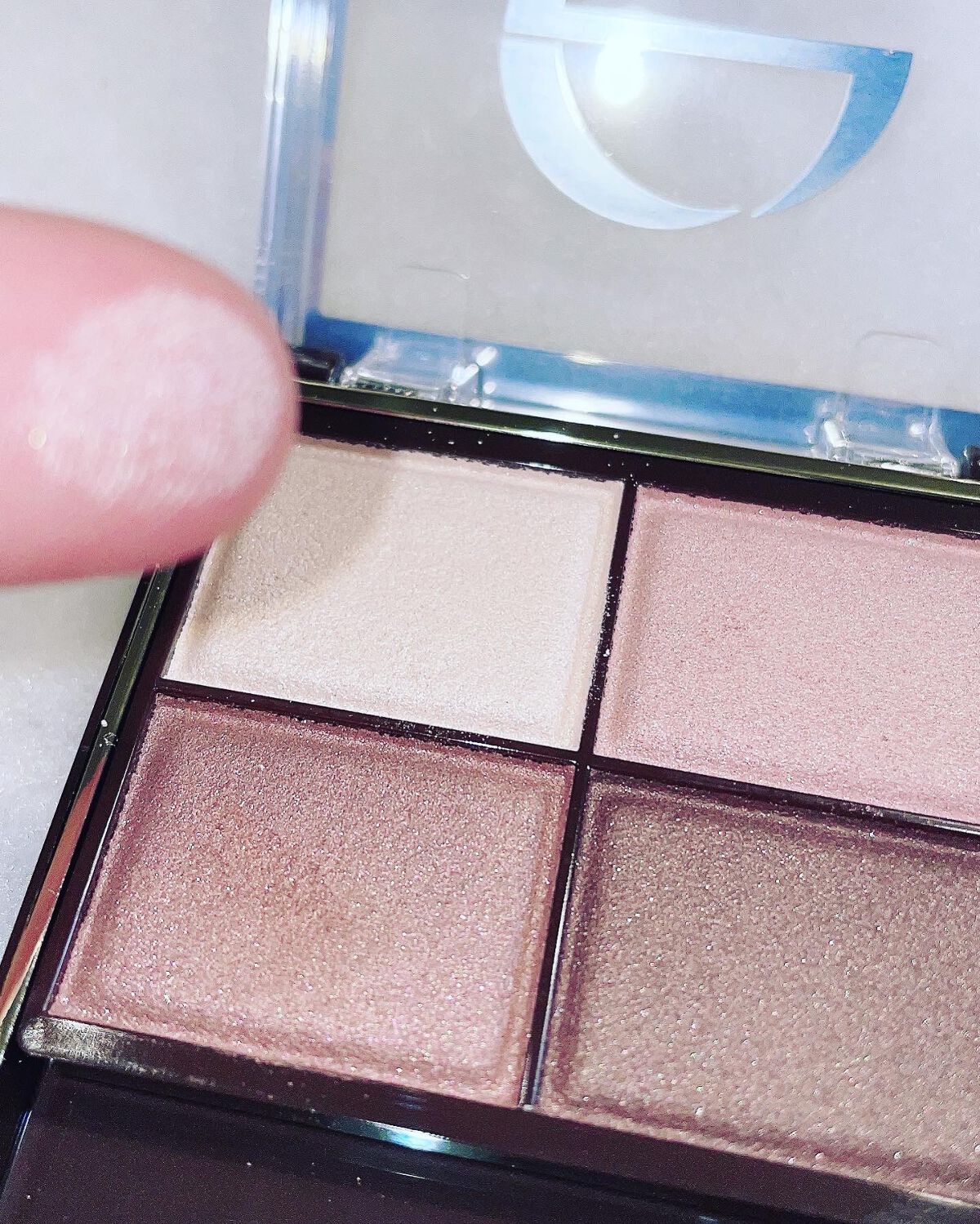 スキニーリッチシャドウ/excel/アイシャドウパレットを使ったクチコミ（3枚目）