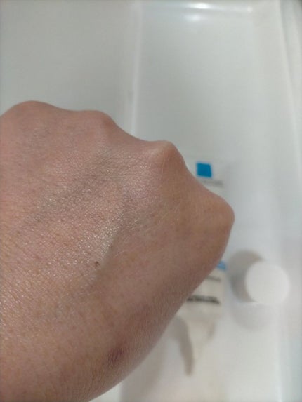 UVイデア XL プロテクショントーンアップ/ラ ロッシュ ポゼ/日焼け止めクリームを使ったクチコミ(4枚目)