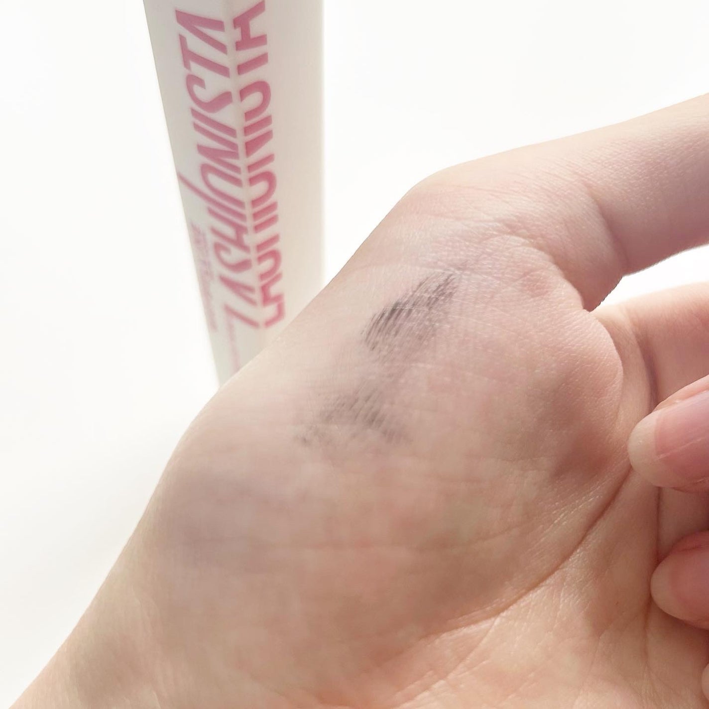 ラッシュニスタ プライマー/MAYBELLINE NEW YORK/マスカラ下地を使ったクチコミ(4枚目)