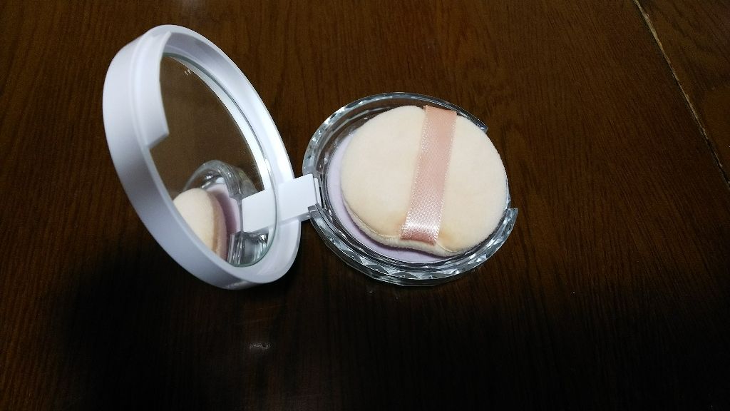 UVクリアフェイスパウダー/CEZANNE/プレストパウダーを使ったクチコミ（1枚目）