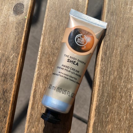 THE BODY SHOP ハンドクリーム シアのクチコミ「THE BODY SHOP ハンドクリーム シア 30ml
大好きなシア❣️
こちらは、.....」(1枚目)