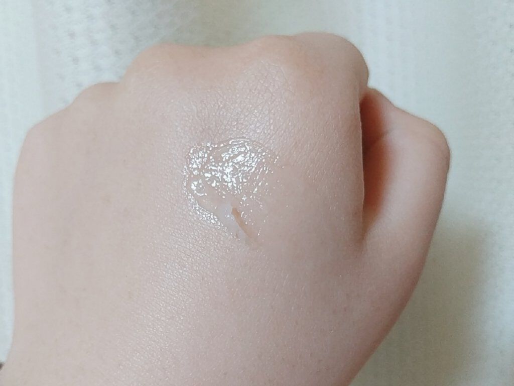 DAISO 薬用 リップバーム ハチミツの香りのクチコミ「ココアです(´- `*)
1ヶ月位前に学校用のリップが無くなったので前から気になって
いたDA.....」（2枚目）