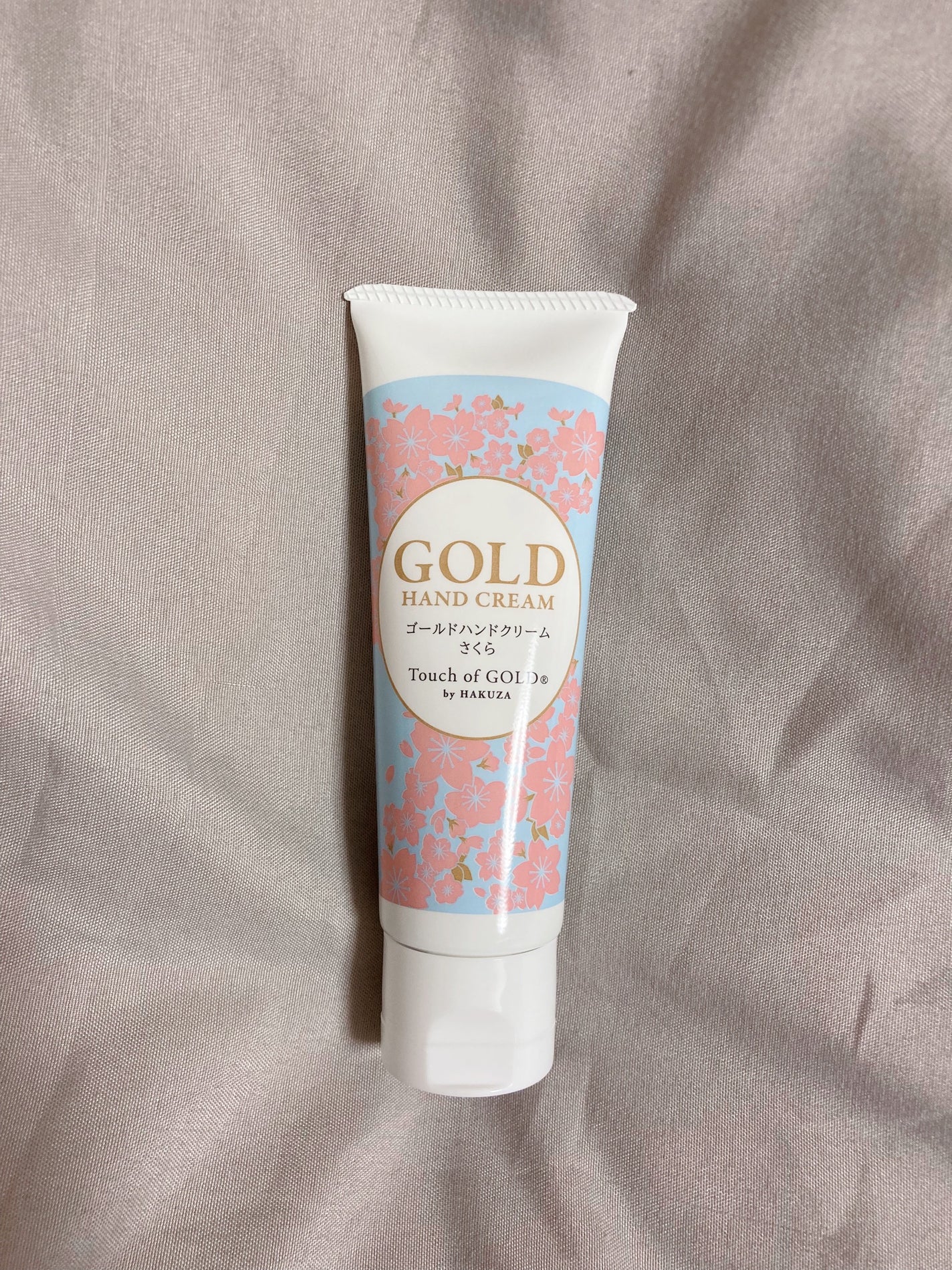 ゴールドハンドクリーム さくら/箔座/ハンドクリームを使ったクチコミ(1枚目)