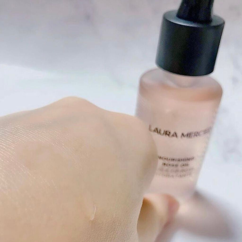 ナリッシング ローズオイル/ローラ メルシエ/フェイスオイルを使ったクチコミ(3枚目)