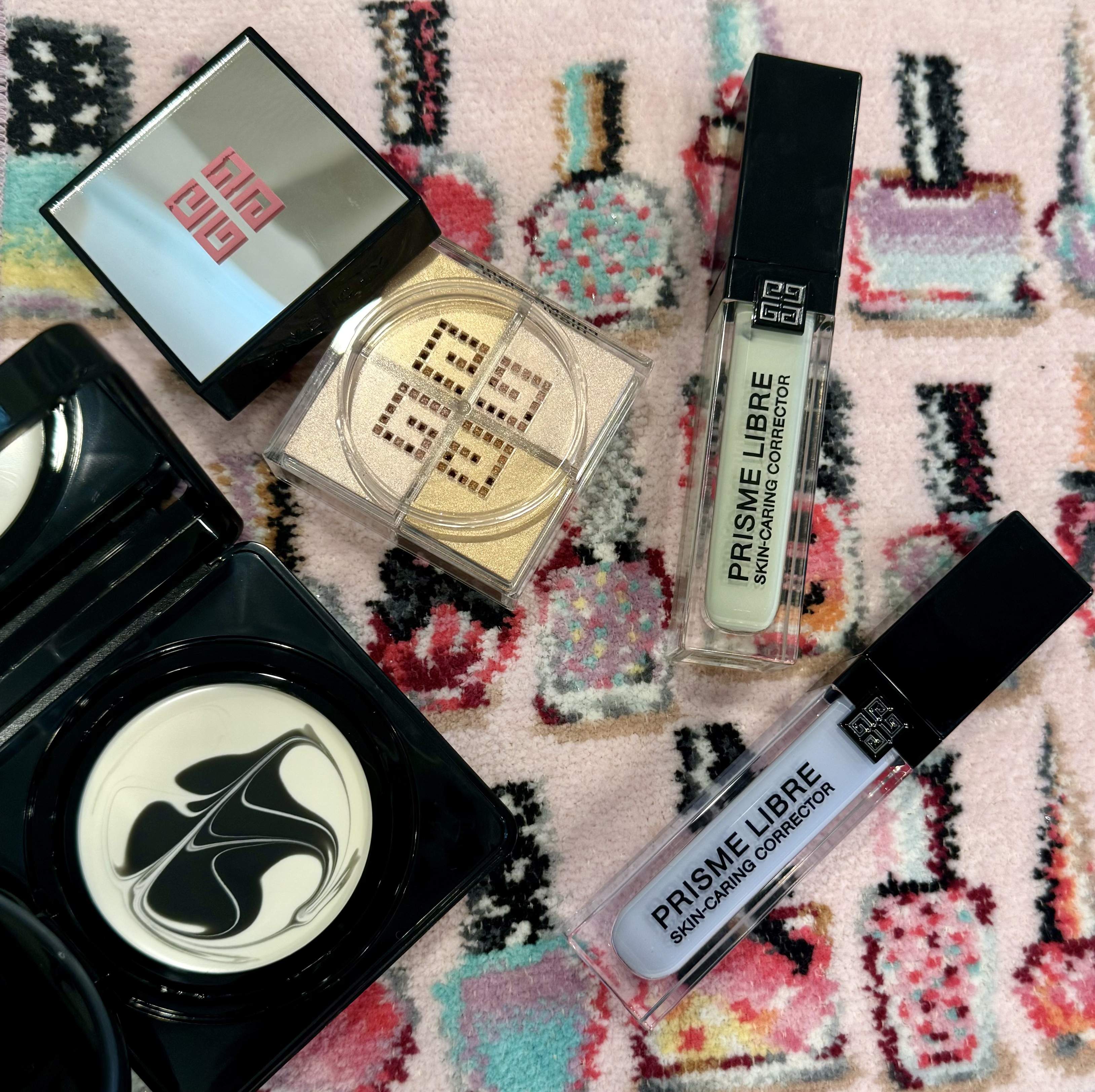 プリズム・リーブル・ハイライター/GIVENCHY/パウダーハイライトを使ったクチコミ（1枚目）