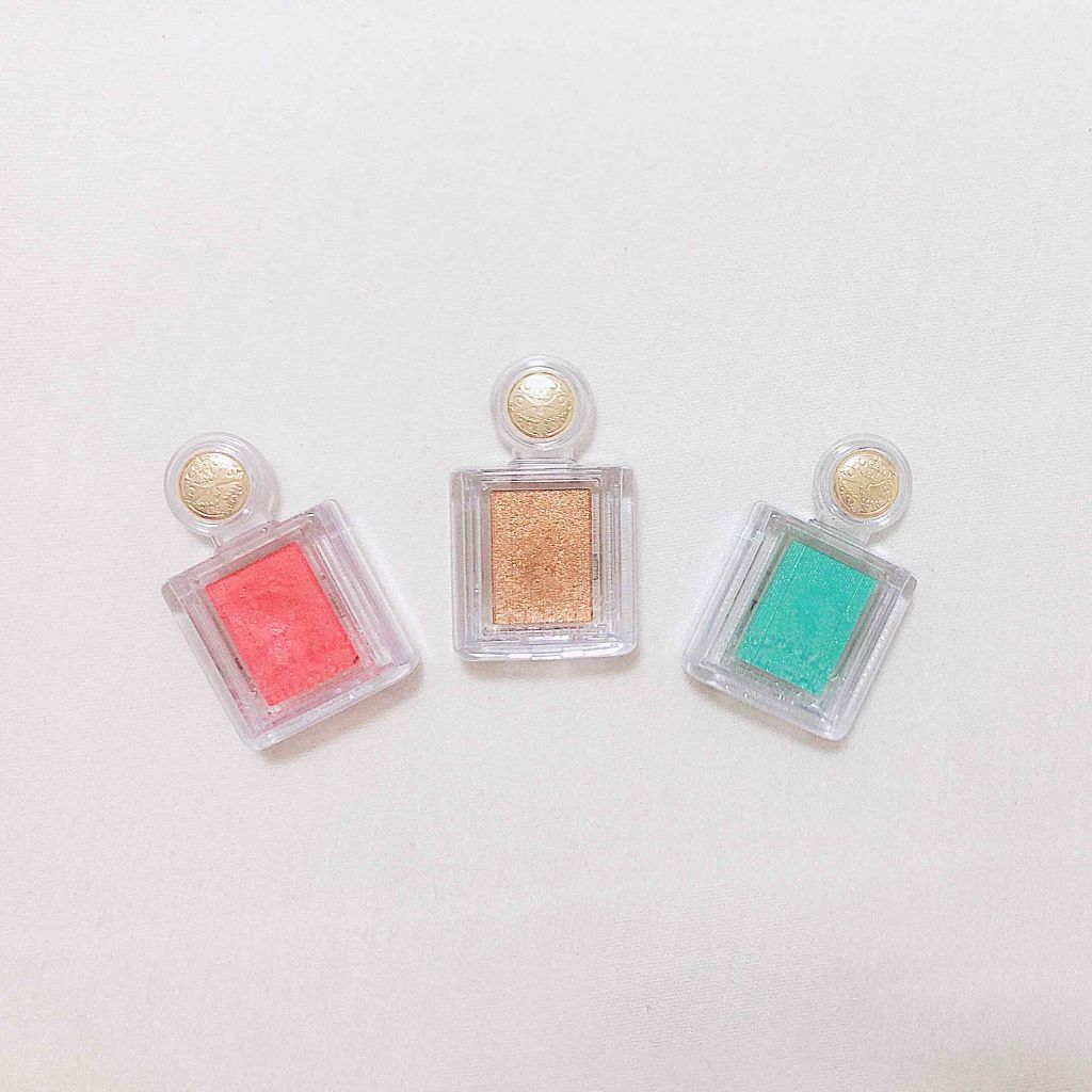 シャドーカスタマイズ/MAJOLICA MAJORCA/単色アイシャドウを使ったクチコミ(3枚目)